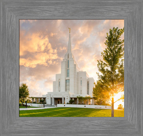 Rexburg Temple - Endless Light by Evan Lurker