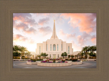 Gilbert Temple - Glorious by Evan Lurker