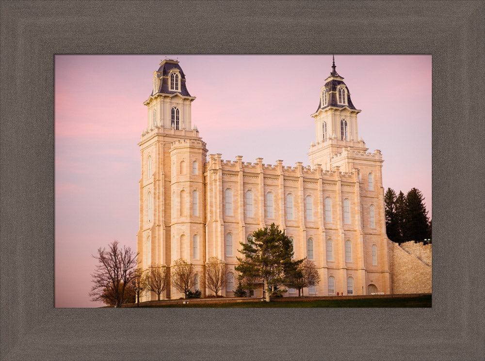 Manti Temple - Pink Sky by Scott Jarvie