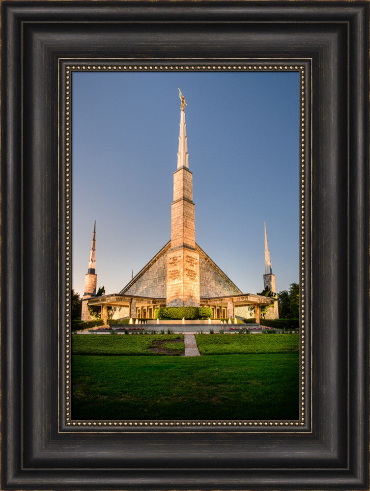 Dallas Temple - Twilight by Scott Jarvie